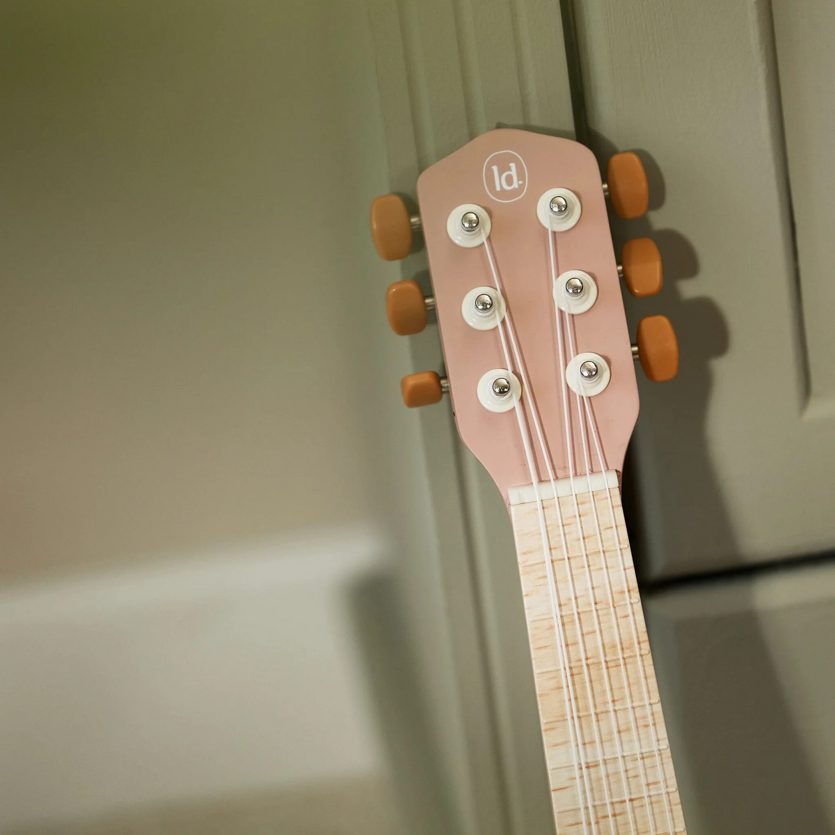 Guitare Rose en bois - Safari Friends