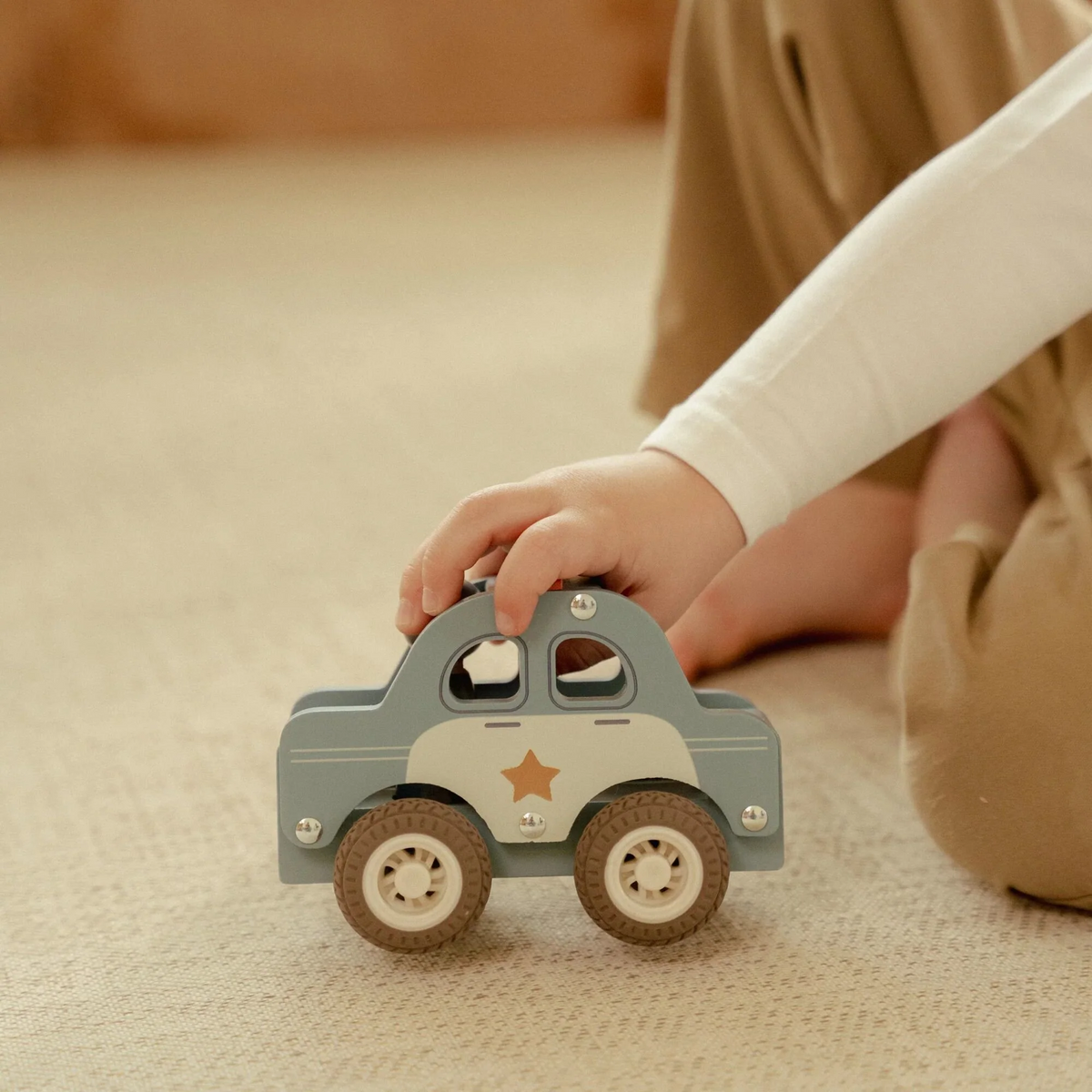 Voiture de police en bois - Little Dutch