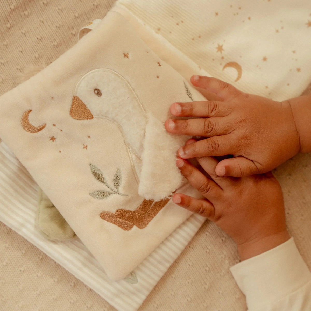 Livre d'activités - Beige - Newborn Naturals