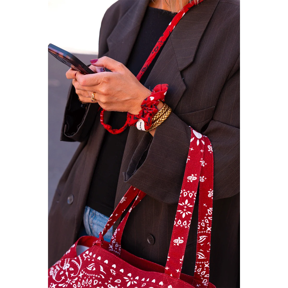 Sangle de téléphone Billie - Bandana cherry